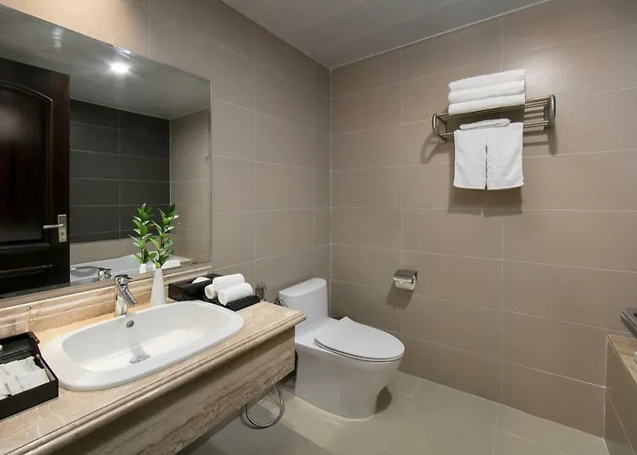 Khách sạn Halios 3*