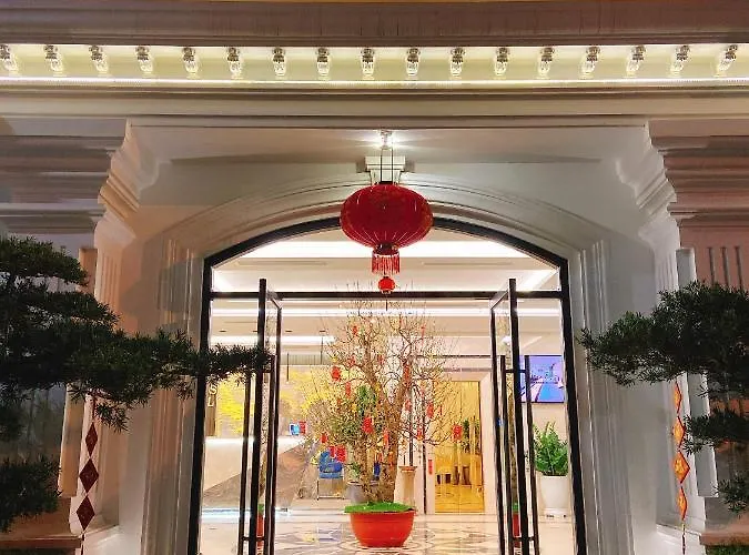 Hotel Halios